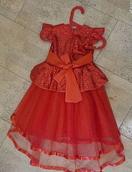 Платье праздничное